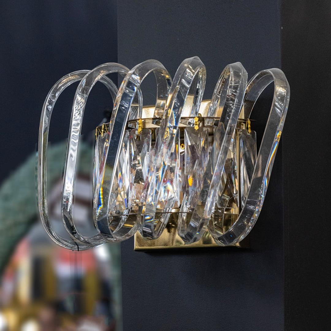 C Wall Lamp Solitaire Gold