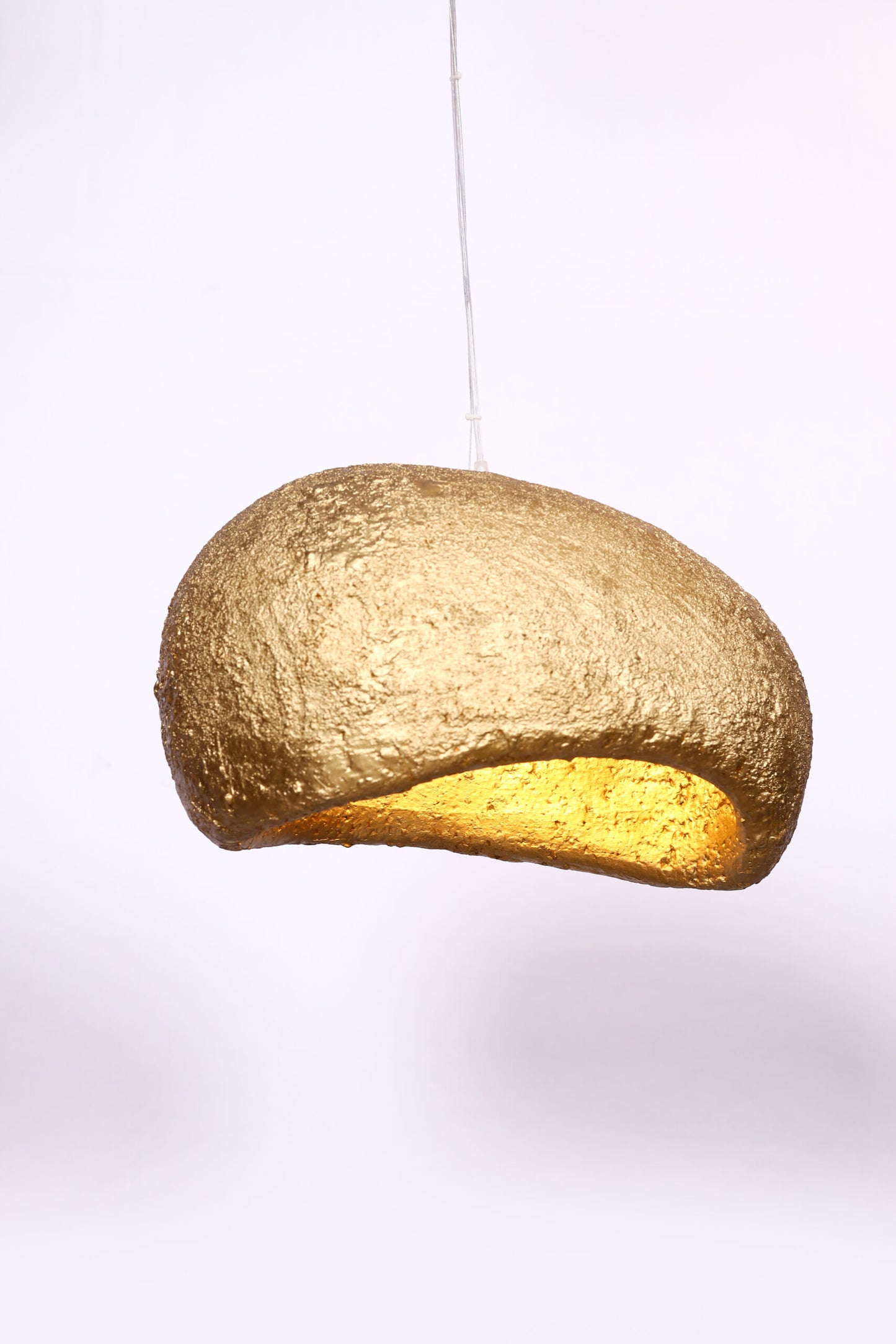 معلقة كورفا، 1 لمبة، ريزن، 45×60 سم ذهبي من قنديل مصر - Curva Pendant, 1 Light, Resin, 45×60 cm Gold|Kandil Egypt