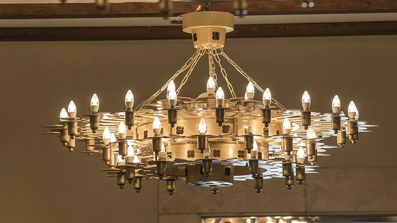 Angom Hotel - Image 1