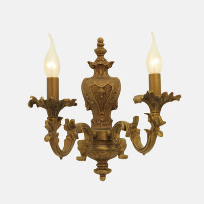 أبليك عتيق من ليزا بمصباحين