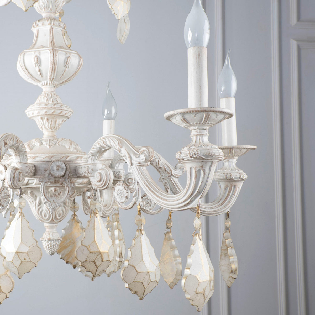 Feras Chandelier, 6 Lights, Aluminum, 75×90cm - Whitey