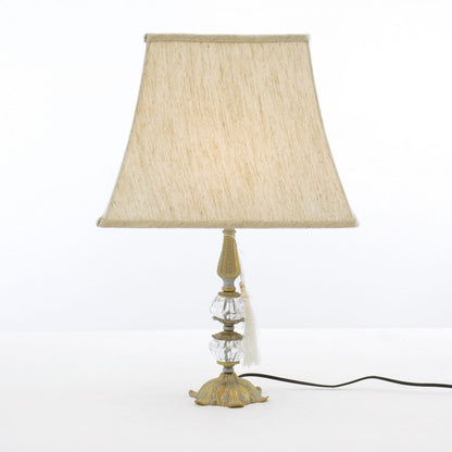 أباجورة على شكل أوراق شمبانيا فيكتوريا