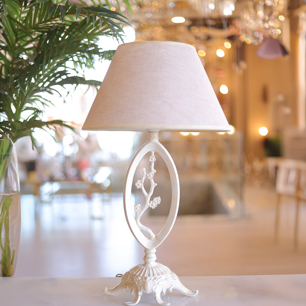 Table Lamp, 1 Lights, Metal Whitey - أباجورة، 1 لمبة، معدن وايتي