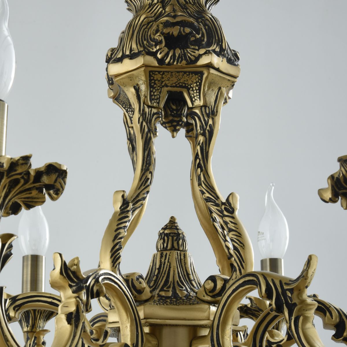 نجفة سكاي، 6 مصابيح، نحاس، 60×75 سم - برونز إيطالي