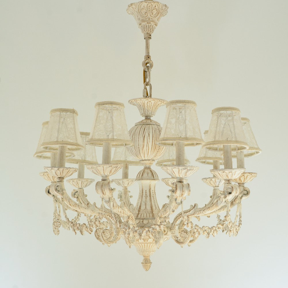 نجفة ميلودي ذات 10 لمبة بيضاء