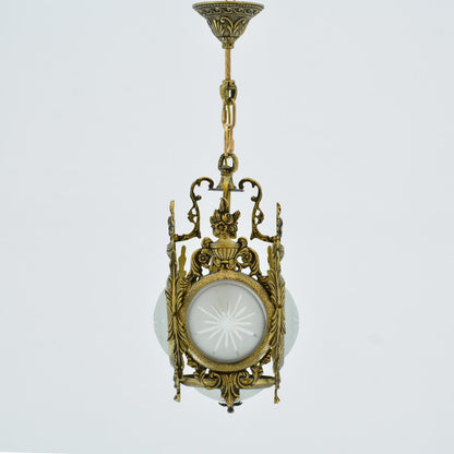 Lens 4 Antique Pendant