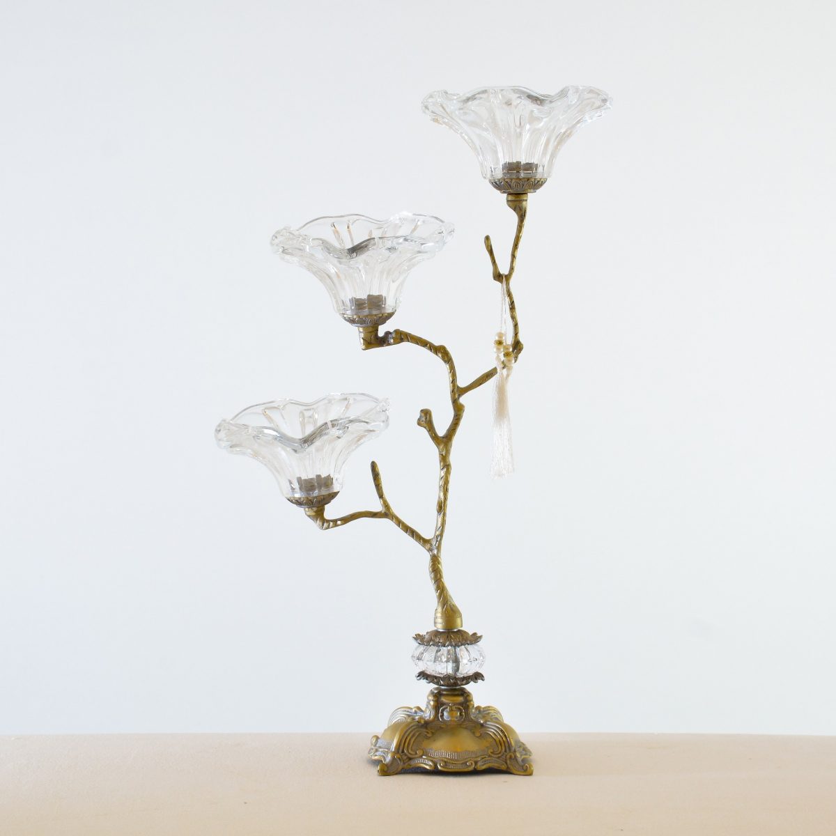 شمعدان فيكتوريا تري شامبين ذو ضوء واحد