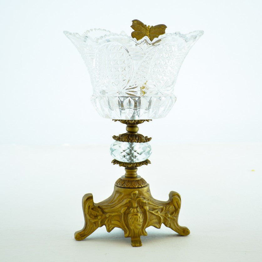 شمعدان فاليريا الأنتيك