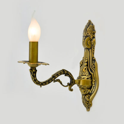 أبليك عتيق من ماديسون بإضاءة واحدة