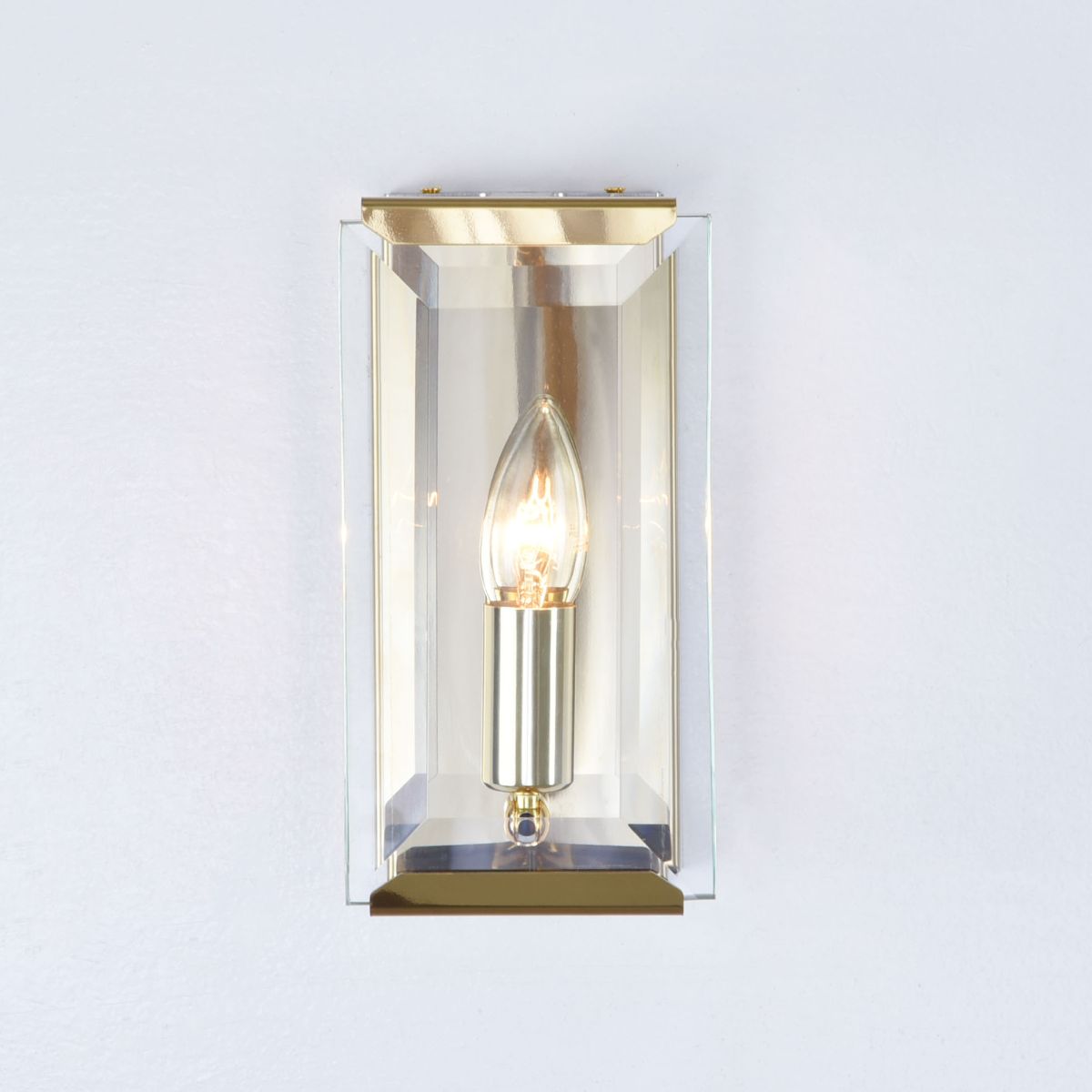 أبليك بيجا الذهبي ذو 1 إضاءة