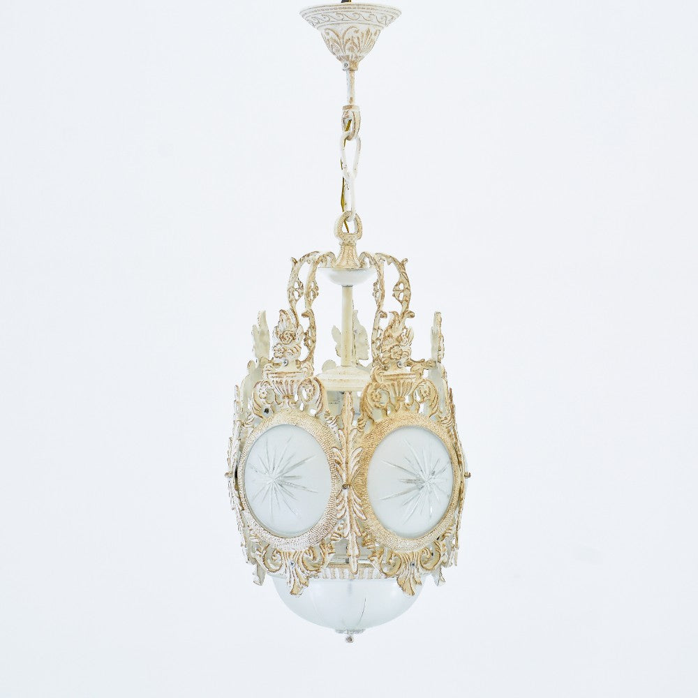 Lens 5 whitey Pendant