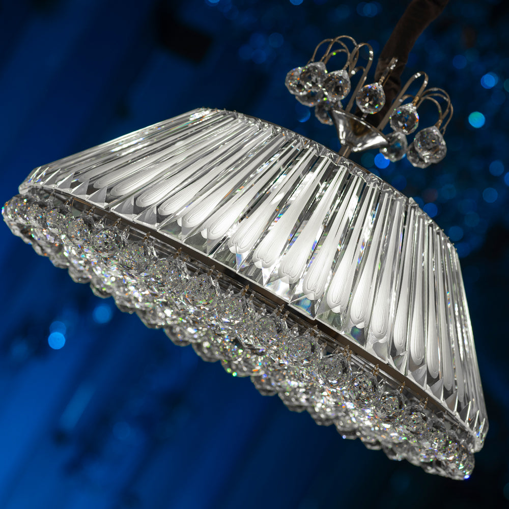 نجفة ذهبية على شكل مظلة بطول 70 سم