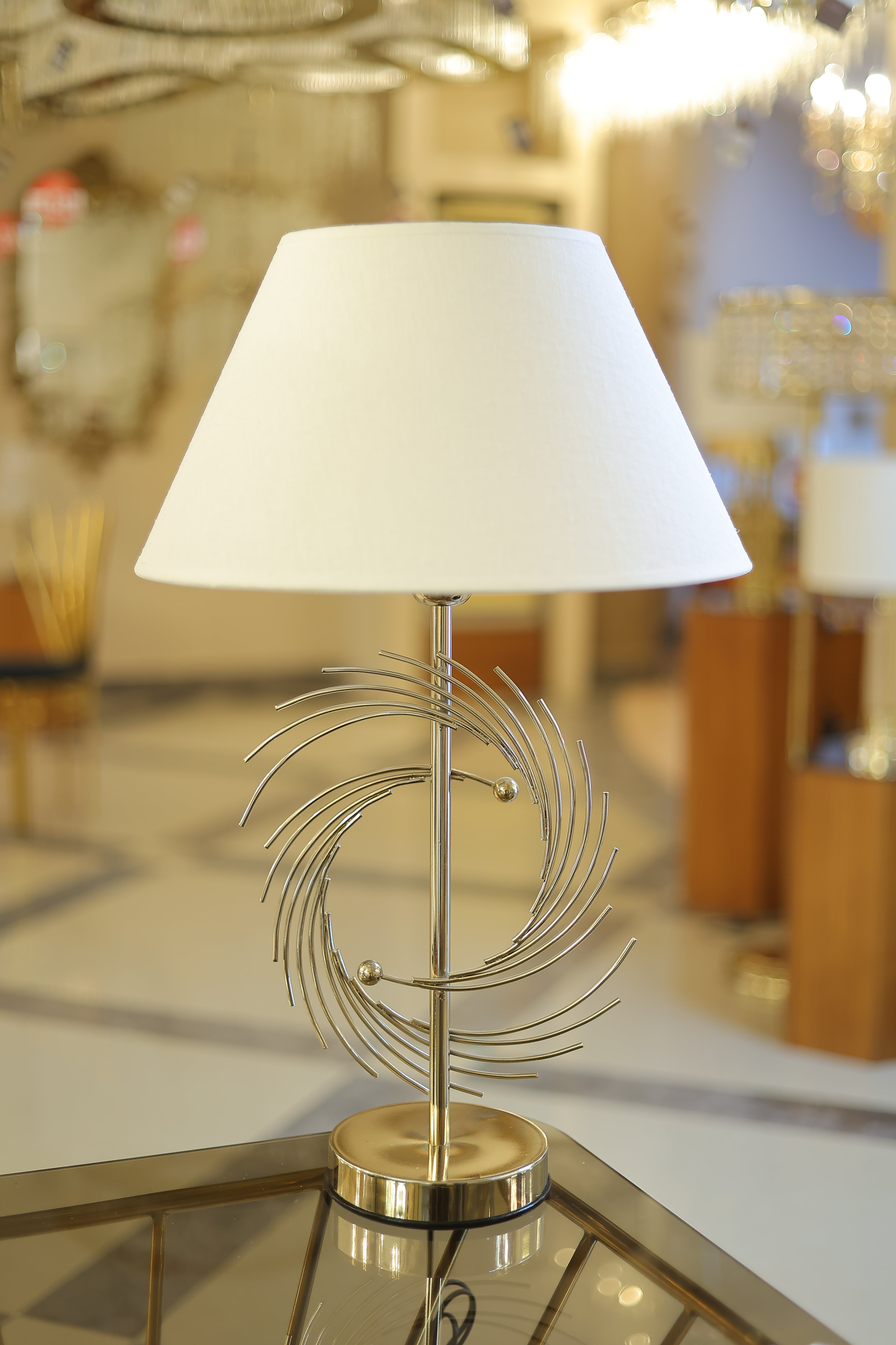 أباجورة مروحة، 1 لمبة، معدن، 40×66 سم سوليتير ذهبي من قنديل مصر - Table Lamp, 1 Light, Metal, 40×66cm Solitaire Gold|Kandil Egypt