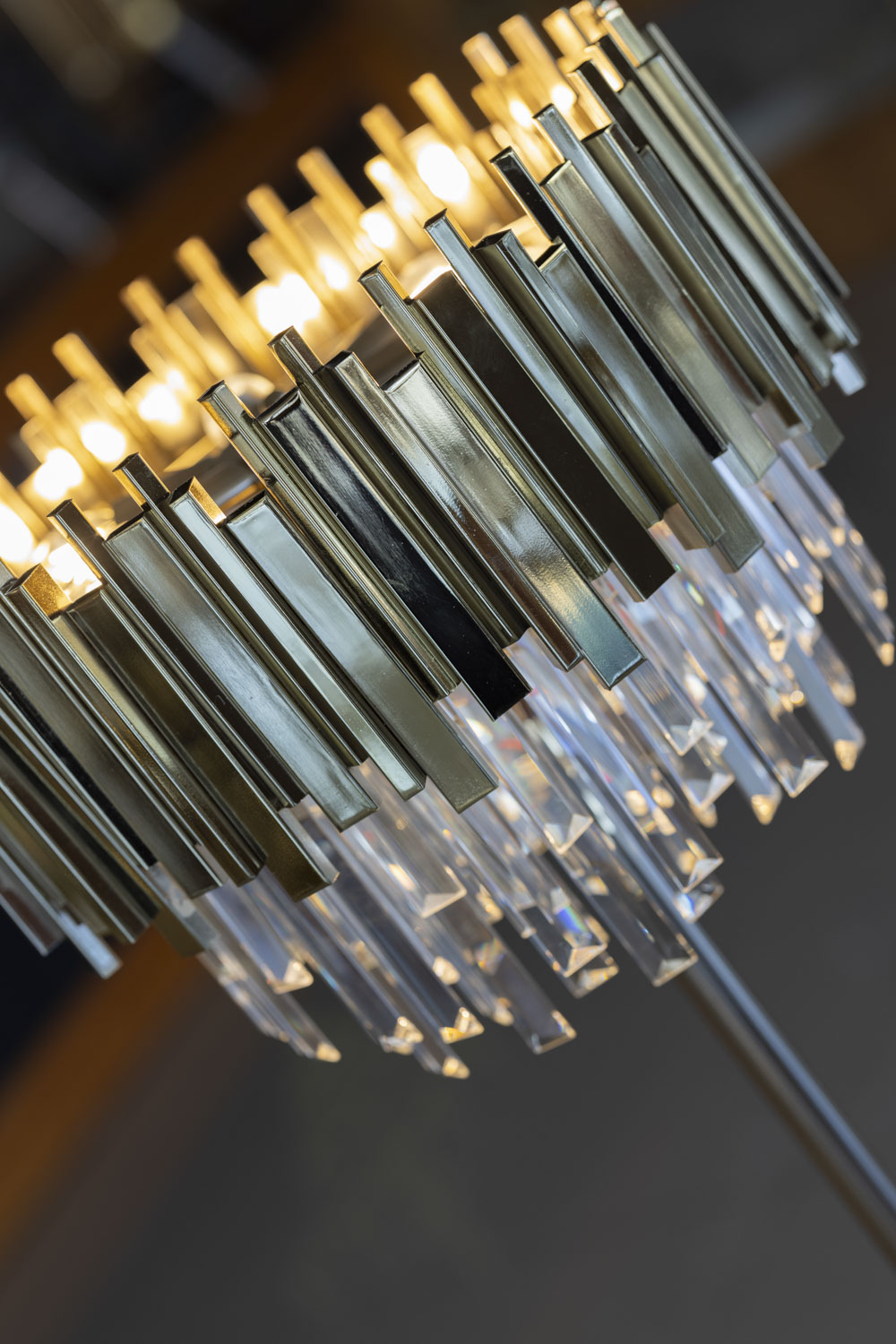 لمبادير ذهبي دائري من رايسا