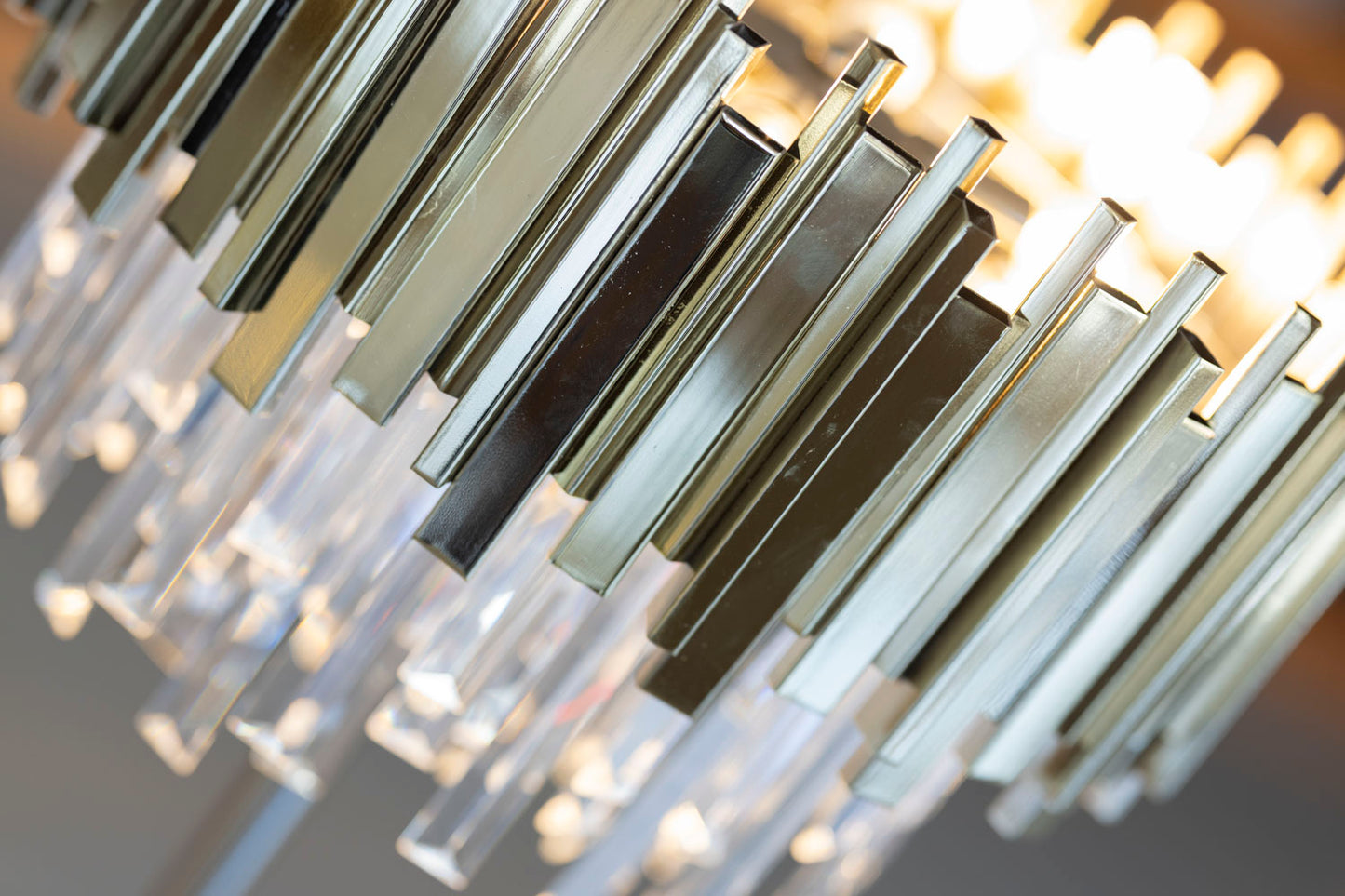 لمبادير ذهبي دائري من رايسا