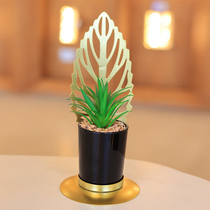 Palm Oasis Table accessory, Metal, 10×20cm - Gold-إكسسوار ترابيزه واحة نخيل، معدن، 10×20 سم - ذهبي