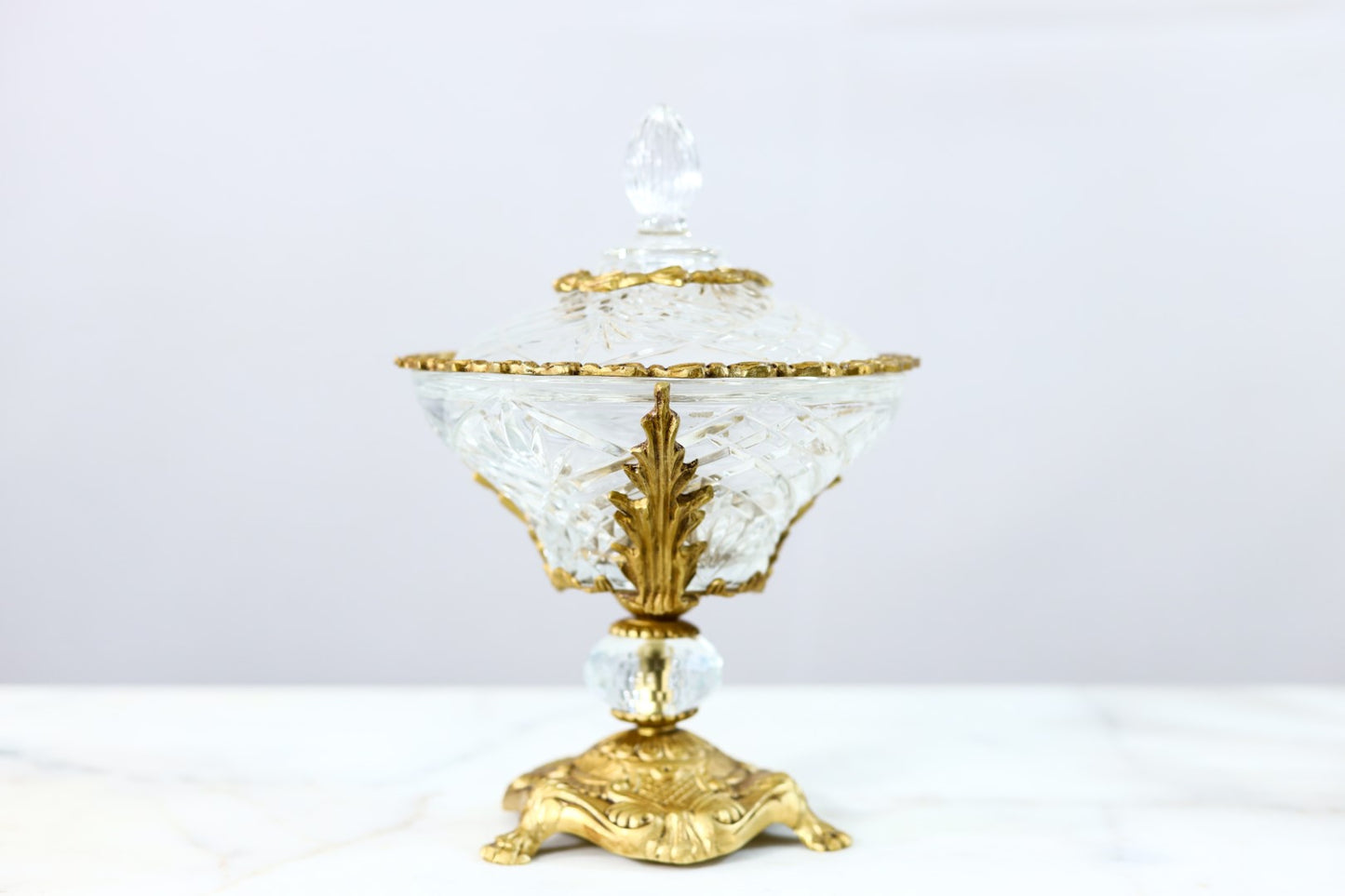 Vase code 8017 brandy