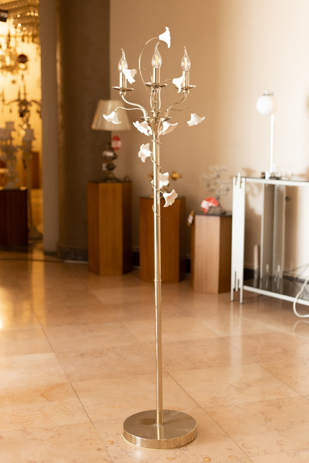 Majestic 3 Bulb Solitaire Gold Floor Lamp