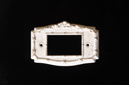 لوحة مفاتيح القوس بيضاء