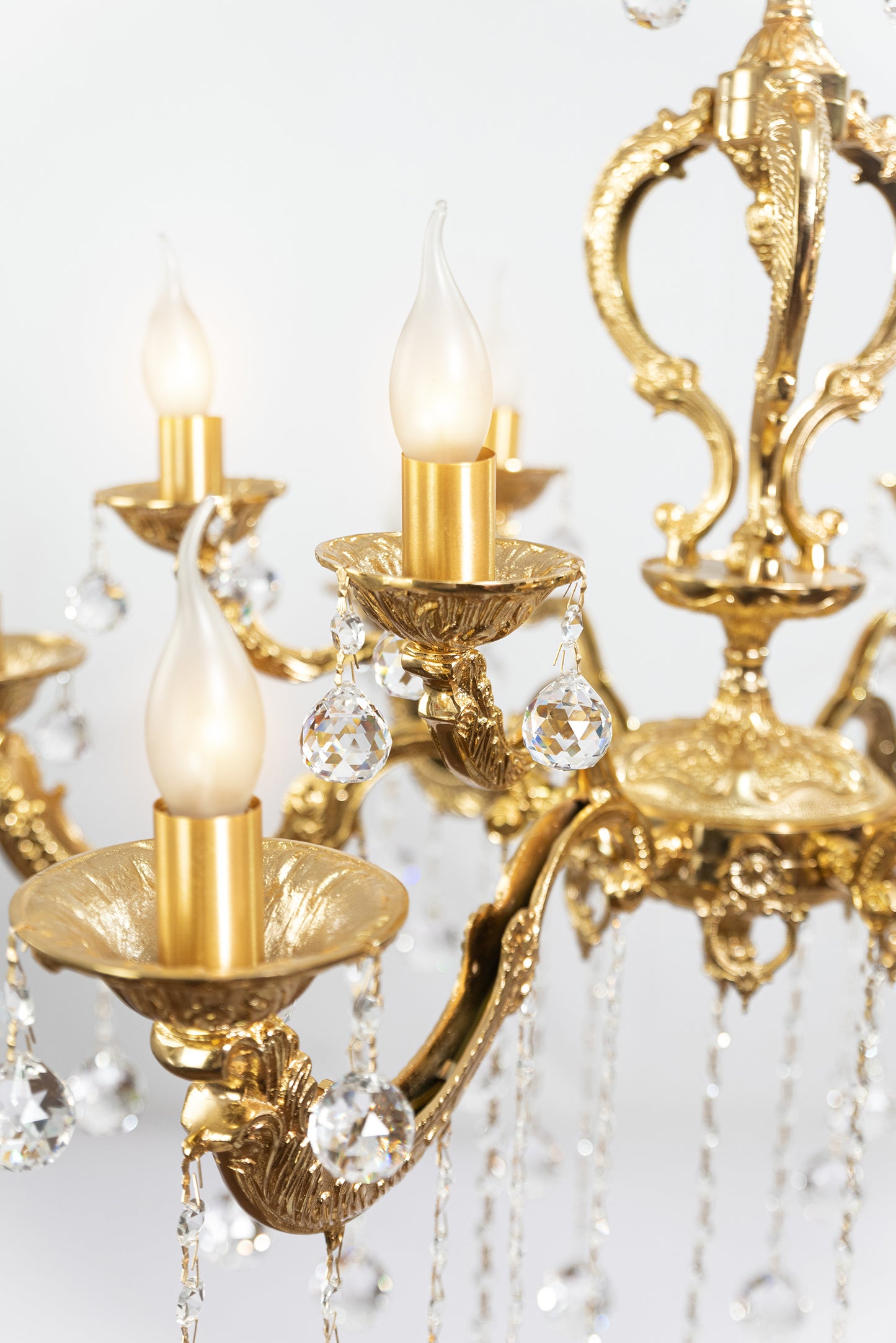 نجفة جالاكسي، 12 مصباحًا، نحاسي، 88×95 سم - ذهب عيار 24