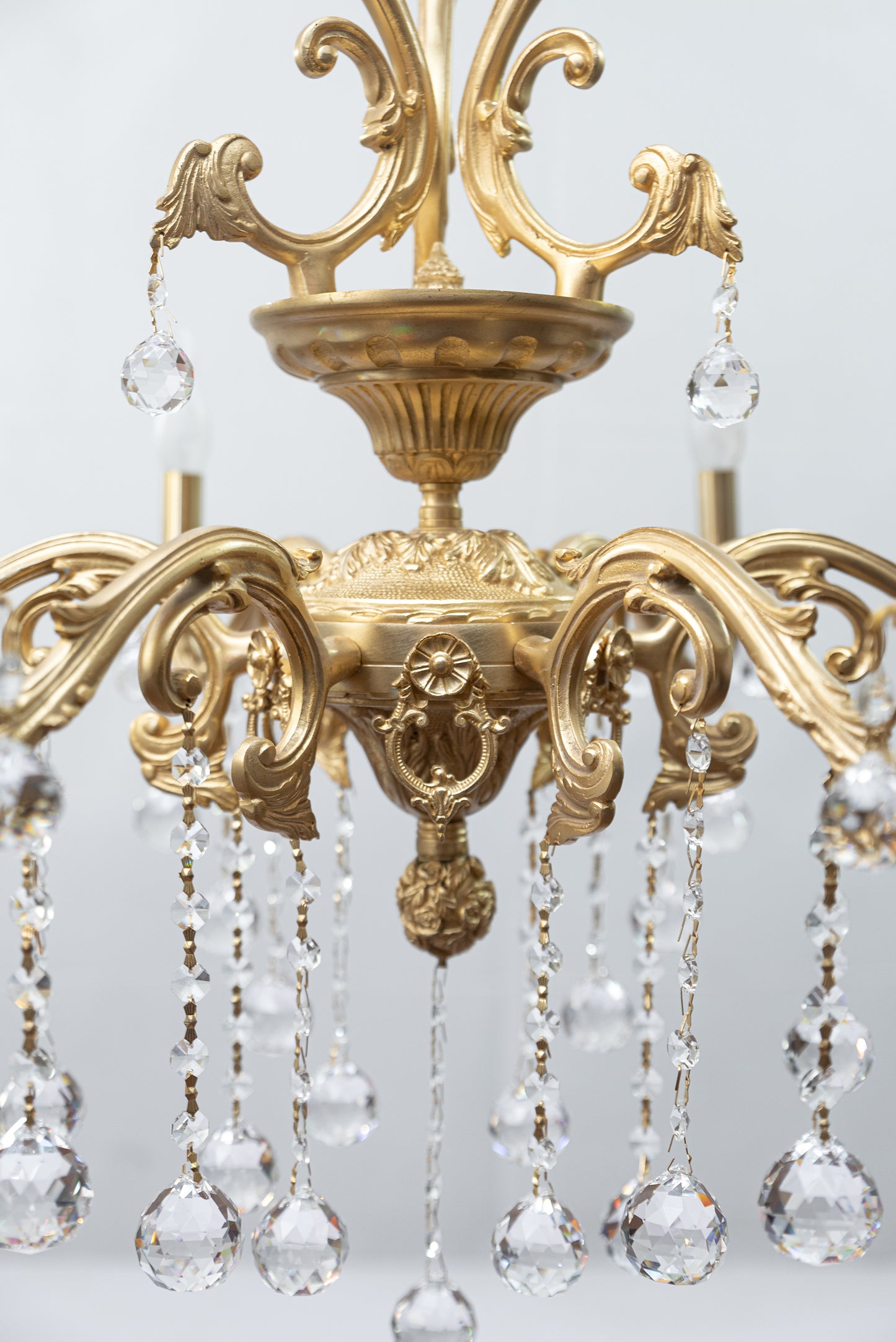 نجفة على شكل عرف الديك، 6 مصابيح، نحاس، 80×95 سم - ذهب عيار 24